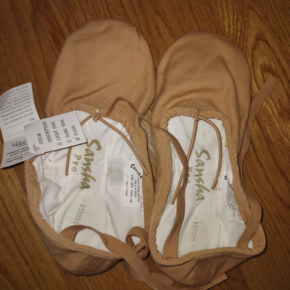 Sansha Ballet Slippers - Picture 1 of 3